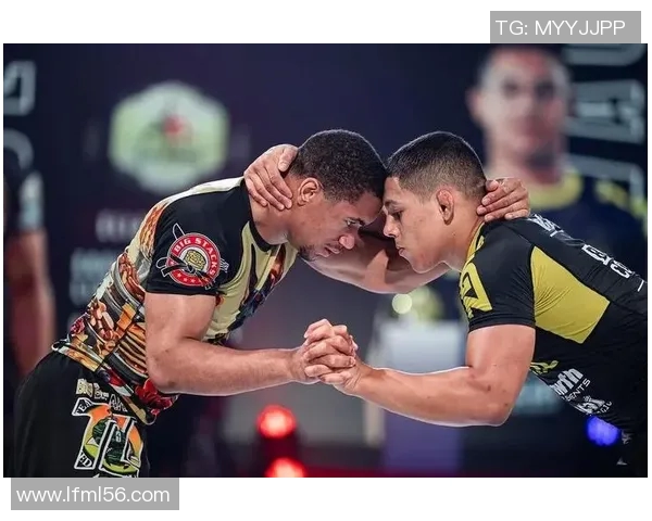 柔术比赛精彩纷呈选手们展现高超技艺与顽强拼搏精神的巅峰对决