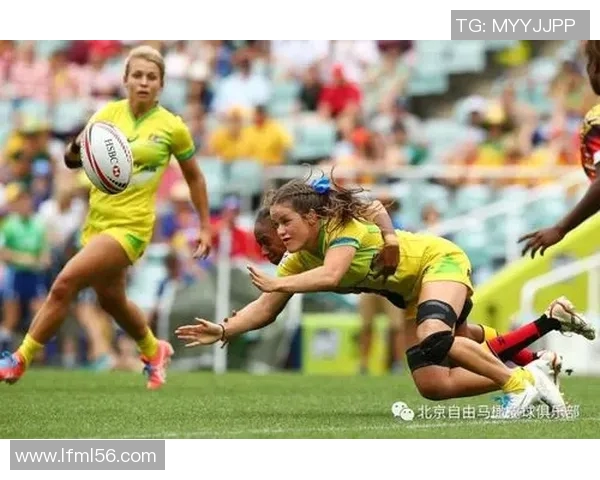 华雷斯与普马斯激战正酣谁能在这场对决中笑到最后